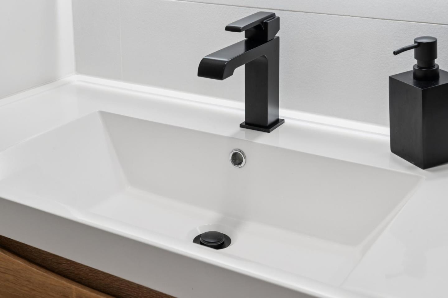 Detail Gallery Image 35 of 53 For 408 Beach Ave, Half Moon Bay,  CA 94019 - 3 Beds | 2 Baths