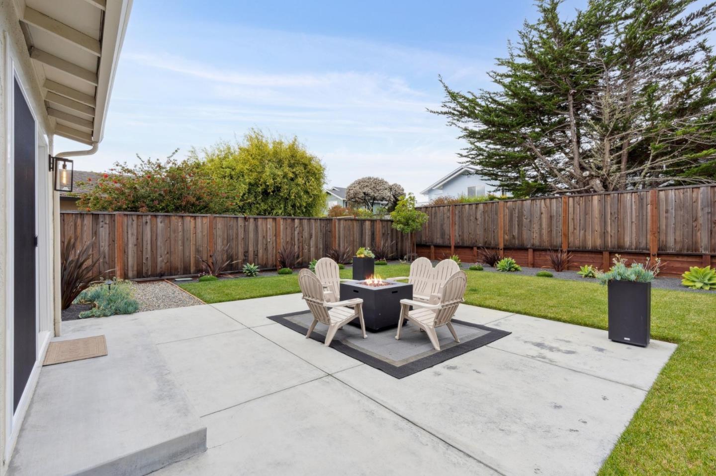 Detail Gallery Image 43 of 53 For 408 Beach Ave, Half Moon Bay,  CA 94019 - 3 Beds | 2 Baths