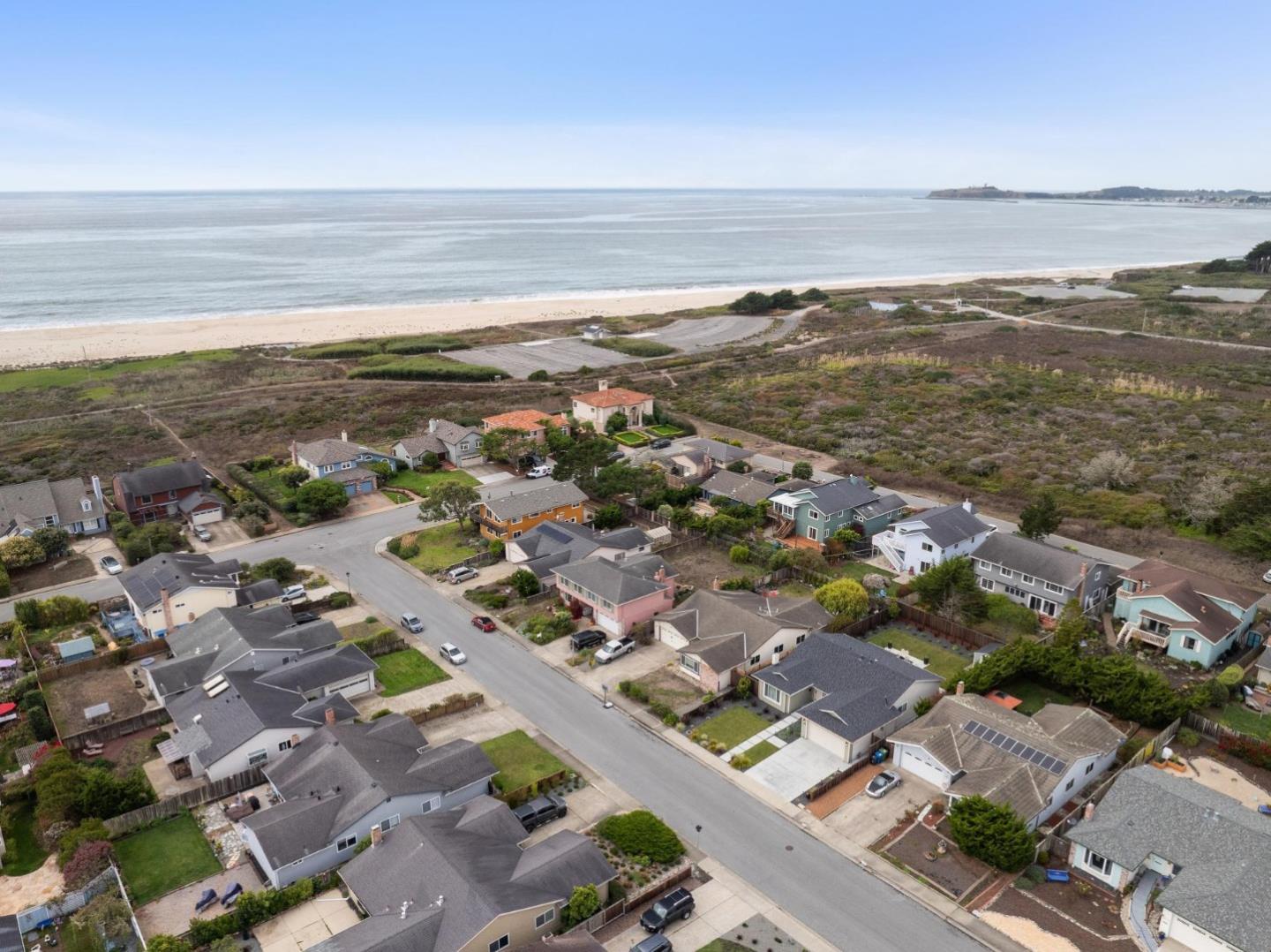 Detail Gallery Image 49 of 53 For 408 Beach Ave, Half Moon Bay,  CA 94019 - 3 Beds | 2 Baths