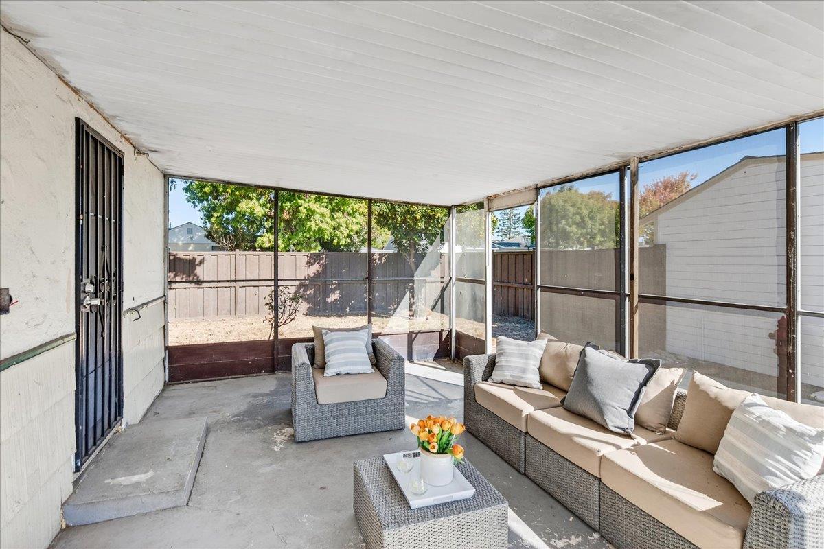 Detail Gallery Image 24 of 34 For 502 Macarthur Ave, San Jose,  CA 95128 - 3 Beds | 1 Baths