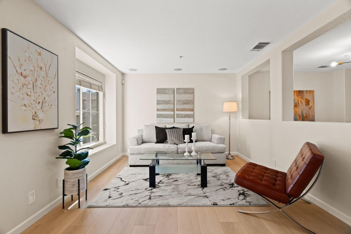 Detail Gallery Image 14 of 56 For 3201 Vineyard Park Way, San Jose,  CA 95135 - 3 Beds | 2 Baths