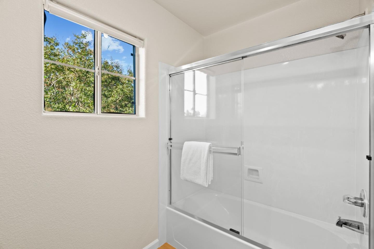 Detail Gallery Image 25 of 56 For 3201 Vineyard Park Way, San Jose,  CA 95135 - 3 Beds | 2 Baths