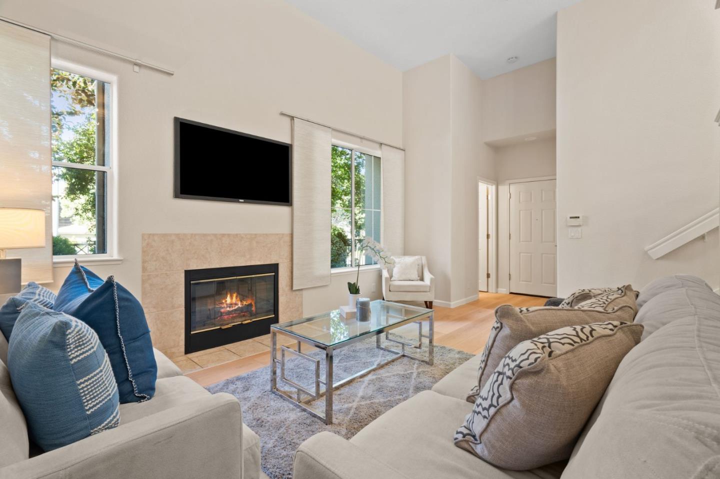 Detail Gallery Image 6 of 56 For 3201 Vineyard Park Way, San Jose,  CA 95135 - 3 Beds | 2 Baths