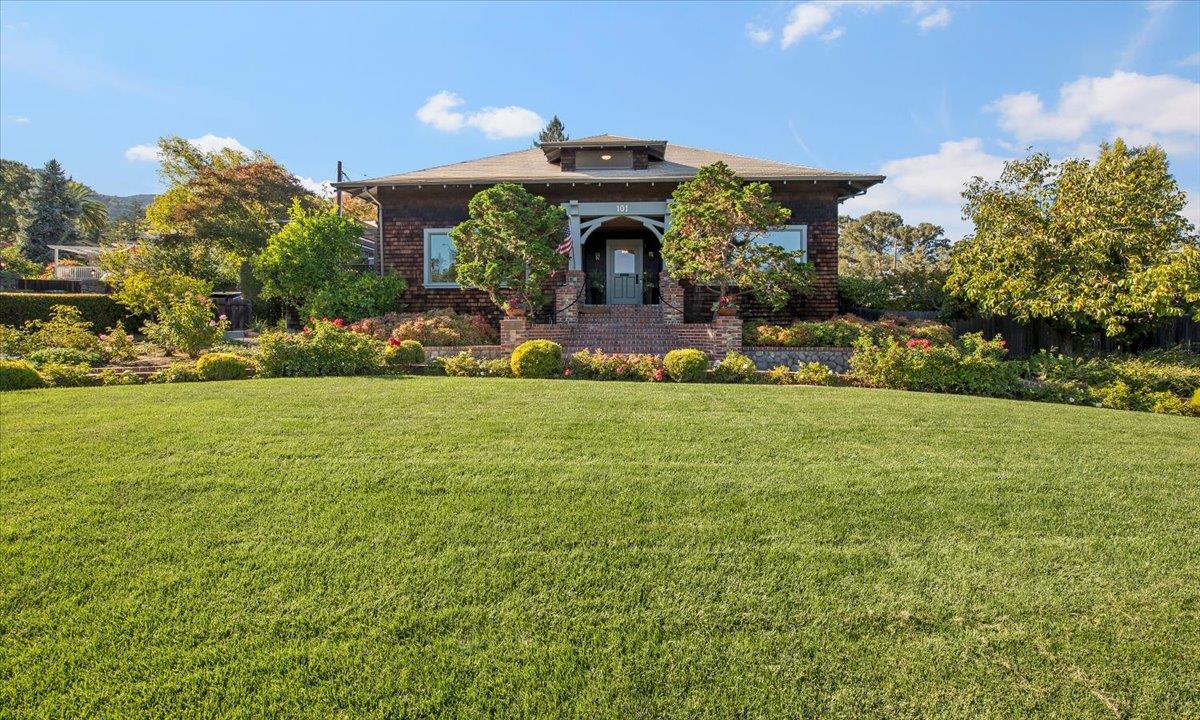 Detail Gallery Image 5 of 78 For 101 Glen Ridge Ave, Los Gatos,  CA 95030 - 6 Beds | 5/1 Baths