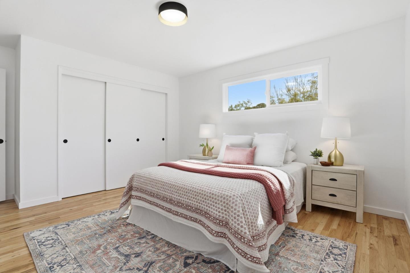 Detail Gallery Image 11 of 35 For 3233 Maplethorpe Ln, Soquel,  CA 95073 - 5 Beds | 3 Baths