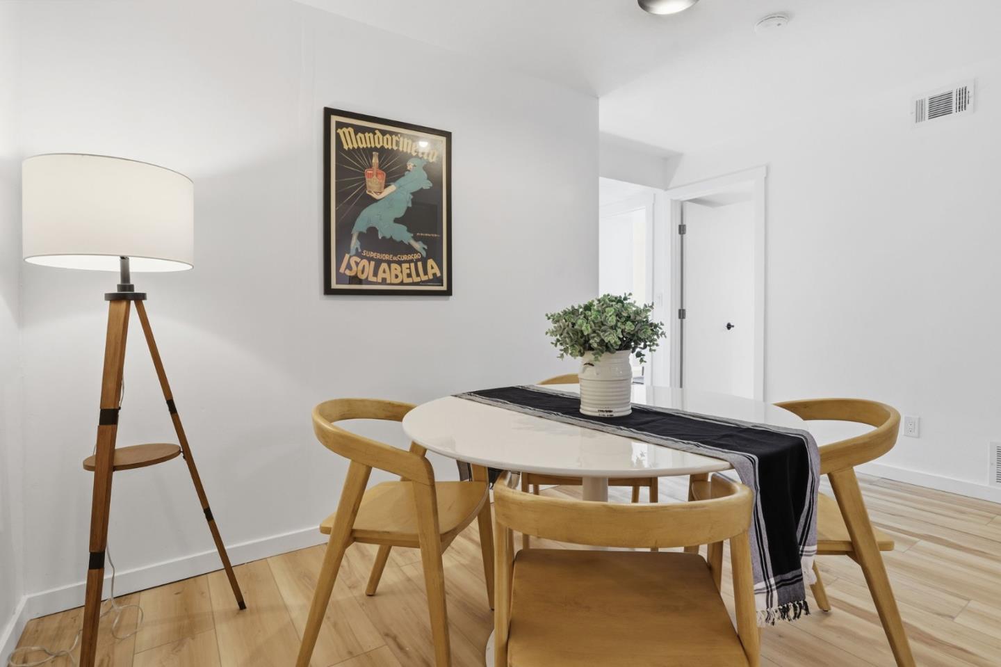 Detail Gallery Image 22 of 35 For 3233 Maplethorpe Ln, Soquel,  CA 95073 - 5 Beds | 3 Baths