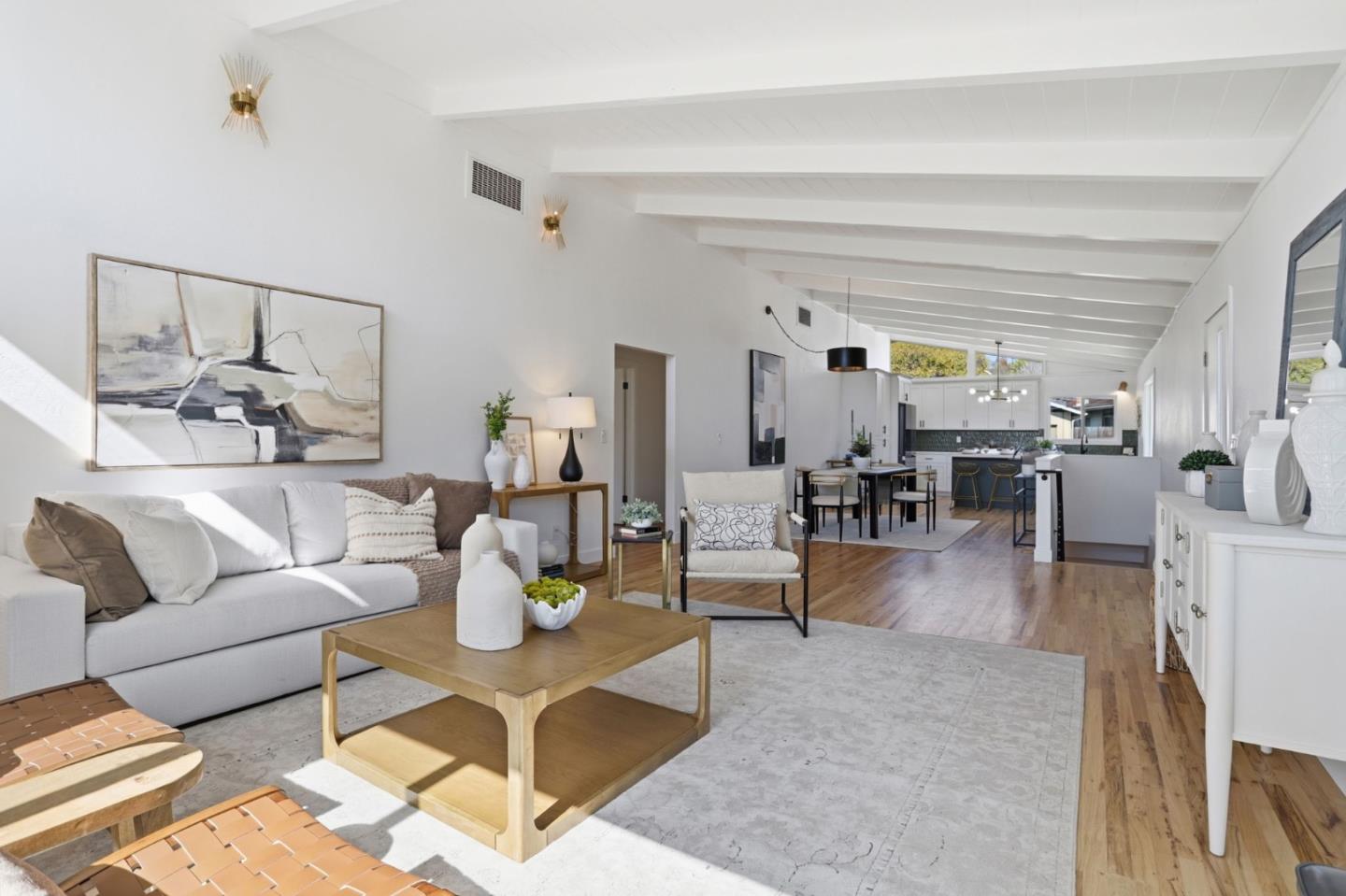 Detail Gallery Image 3 of 35 For 3233 Maplethorpe Ln, Soquel,  CA 95073 - 5 Beds | 3 Baths