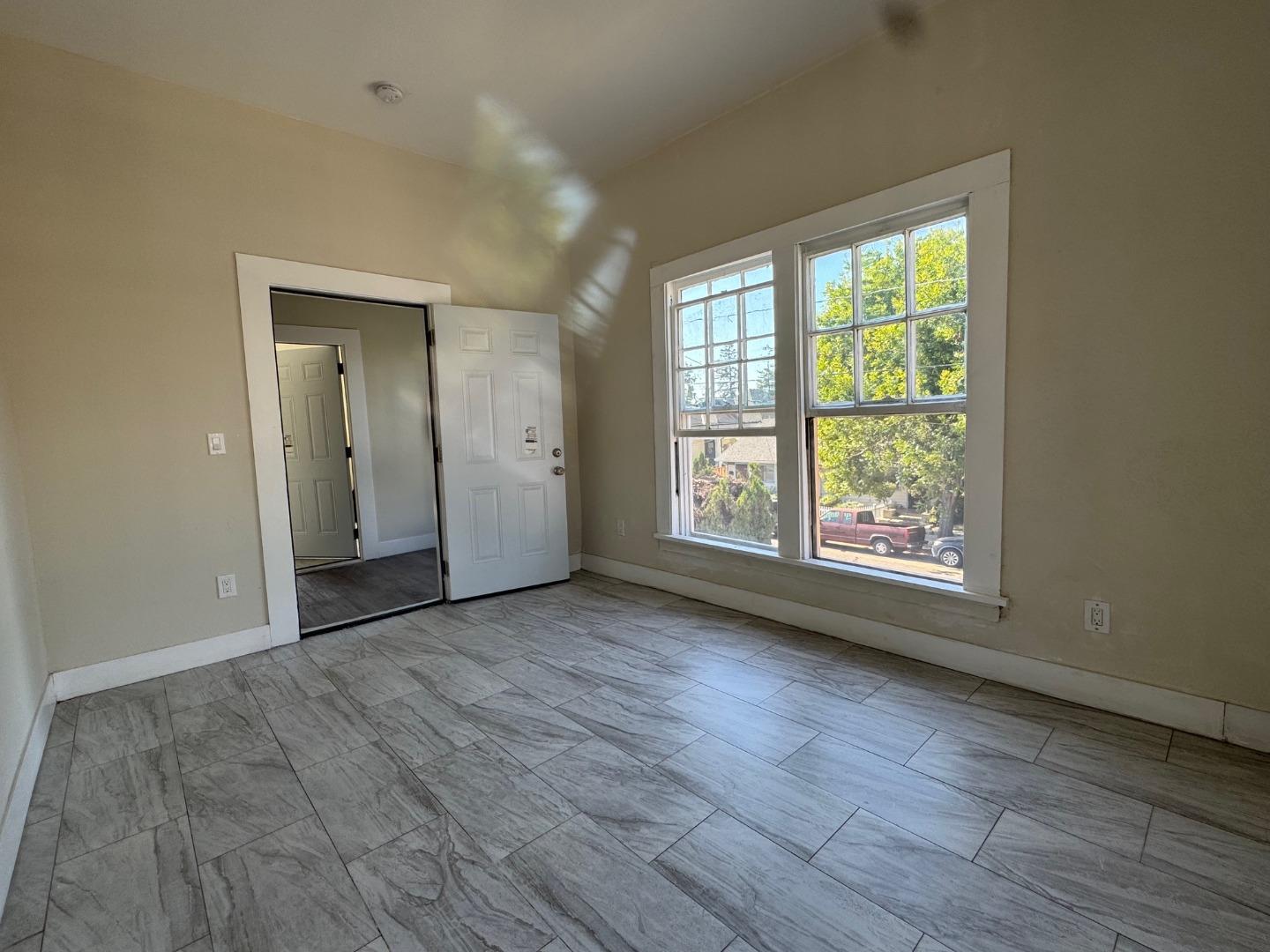 Detail Gallery Image 7 of 10 For 112 George St #1,  San Jose,  CA 95110 - 1 Beds | 1 Baths