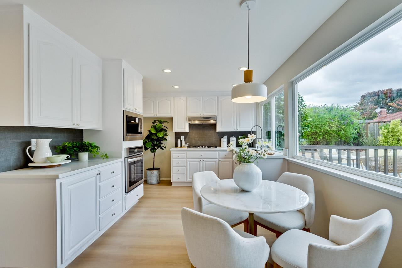 Detail Gallery Image 13 of 53 For 5887 Amapola Dr, San Jose,  CA 95129 - 5 Beds | 3 Baths