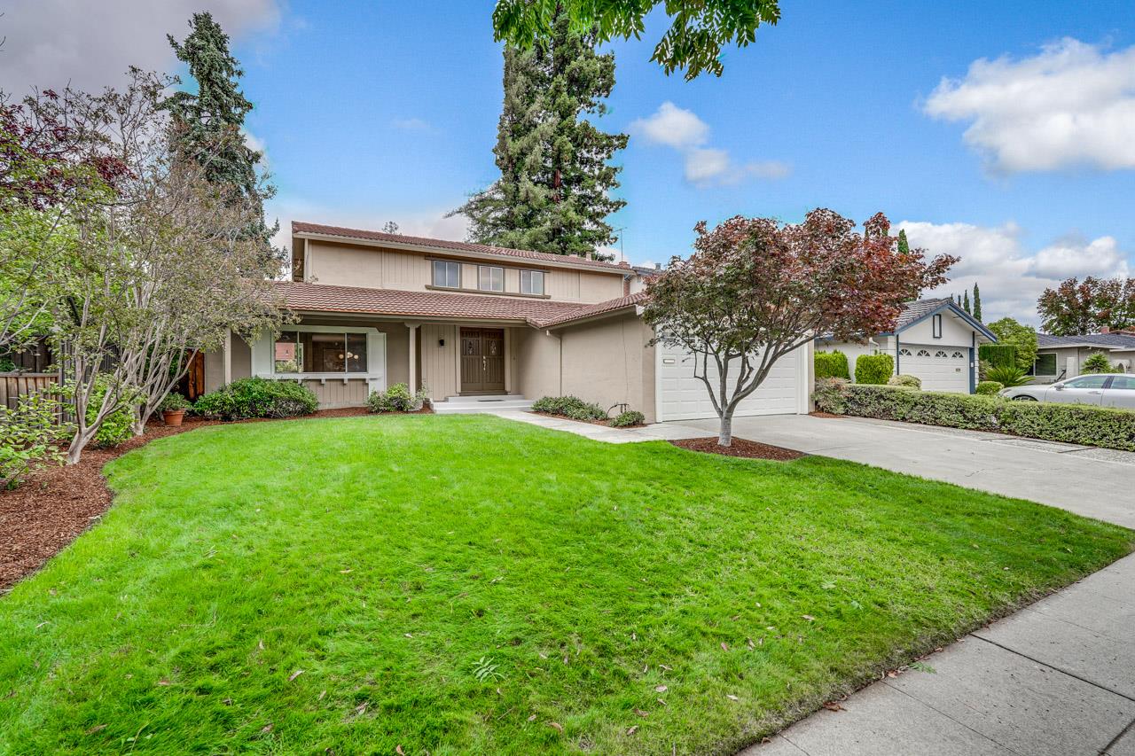 Detail Gallery Image 2 of 53 For 5887 Amapola Dr, San Jose,  CA 95129 - 5 Beds | 3 Baths