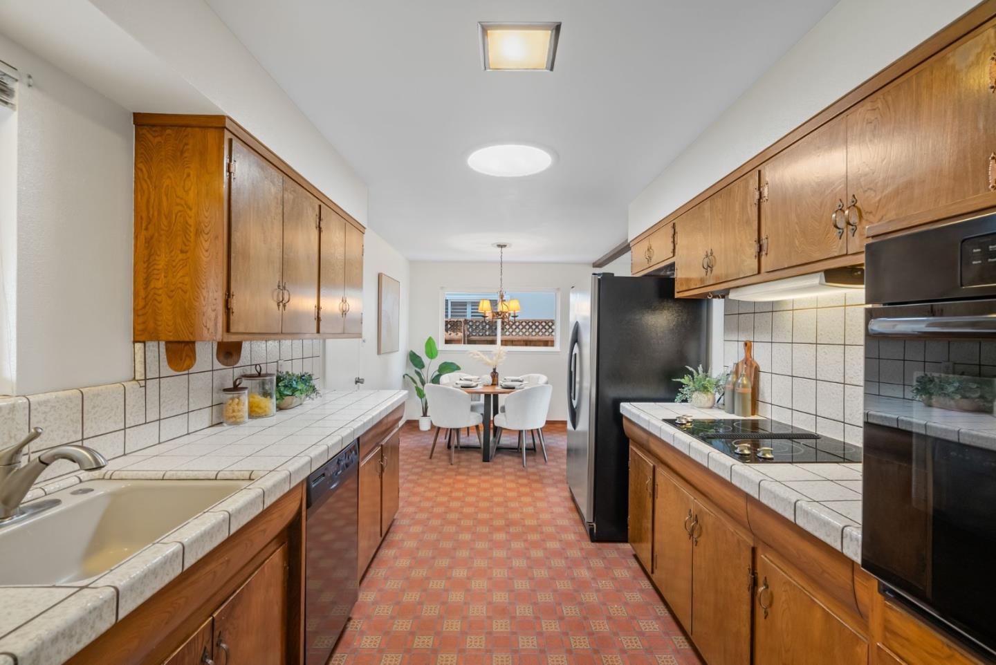 Detail Gallery Image 21 of 46 For 2536 Malaga Dr, San Jose,  CA 95125 - 4 Beds | 2/1 Baths