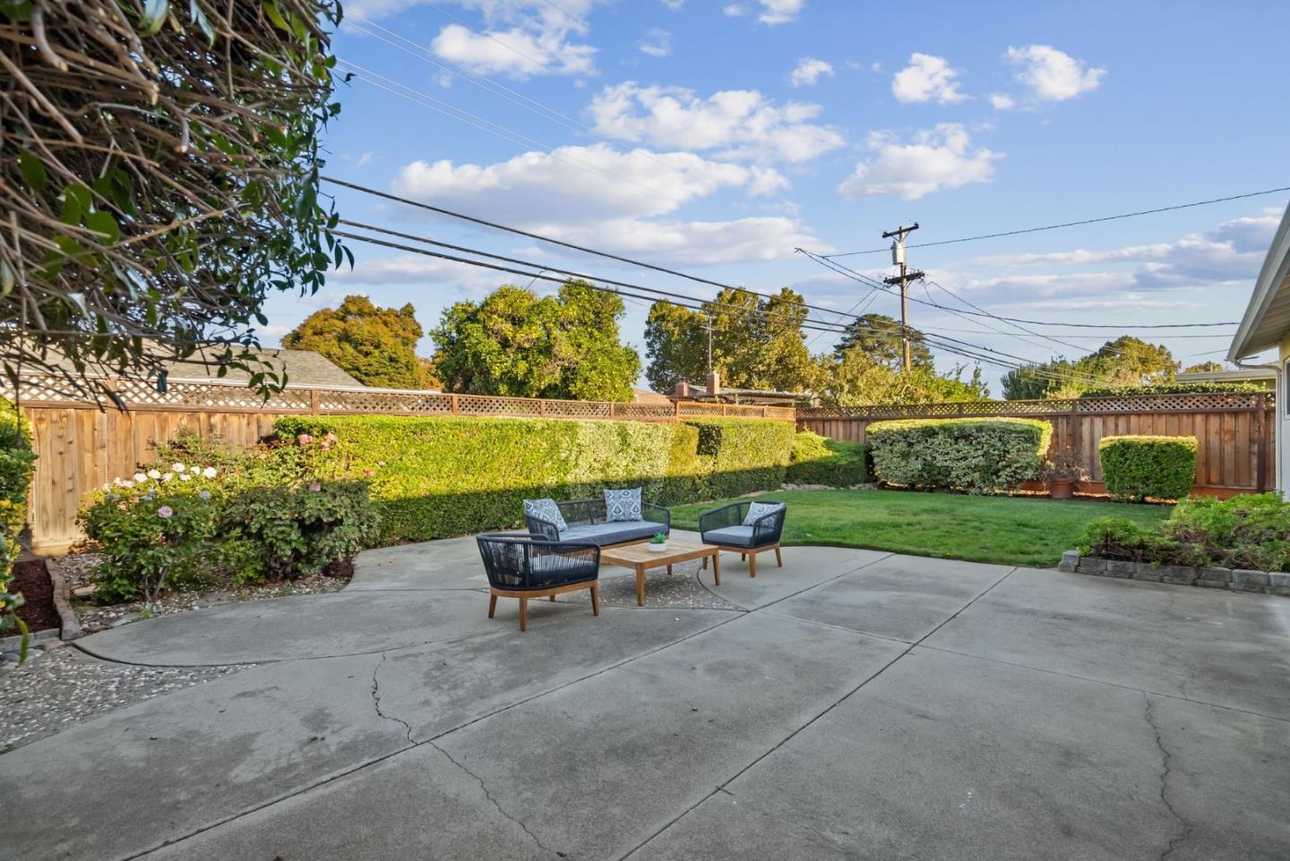 Detail Gallery Image 36 of 46 For 2536 Malaga Dr, San Jose,  CA 95125 - 4 Beds | 2/1 Baths