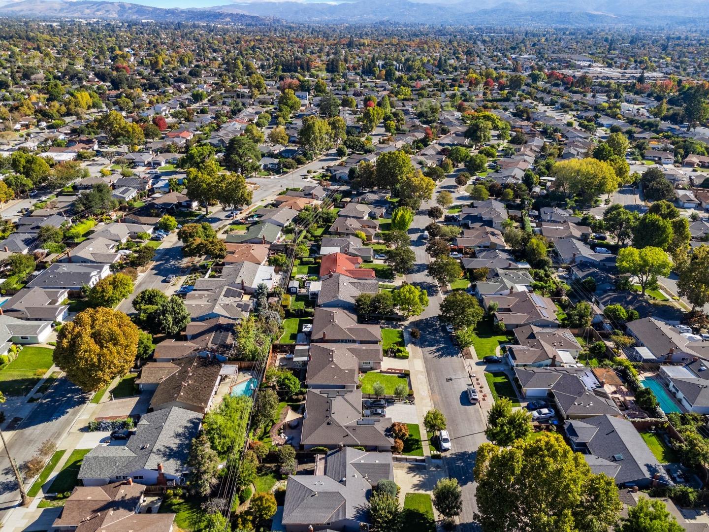 Detail Gallery Image 45 of 46 For 2536 Malaga Dr, San Jose,  CA 95125 - 4 Beds | 2/1 Baths