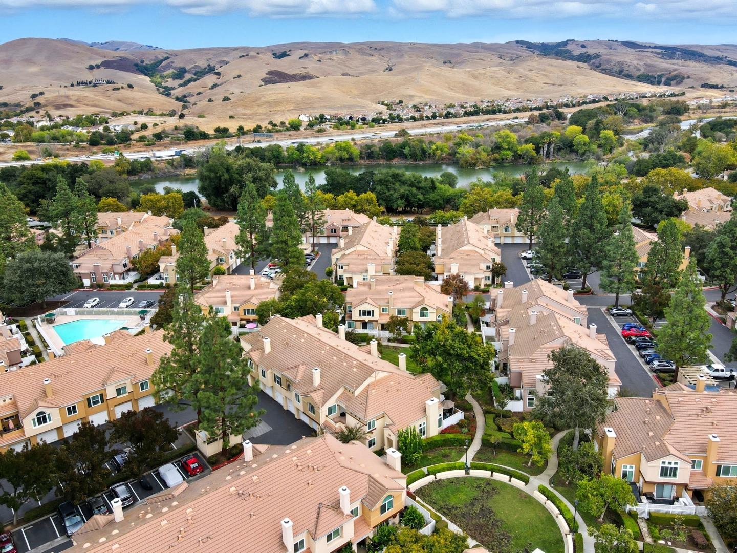 Detail Gallery Image 16 of 16 For 6945 Rodling Dr #C,  San Jose,  CA 95138 - 2 Beds | 2/1 Baths