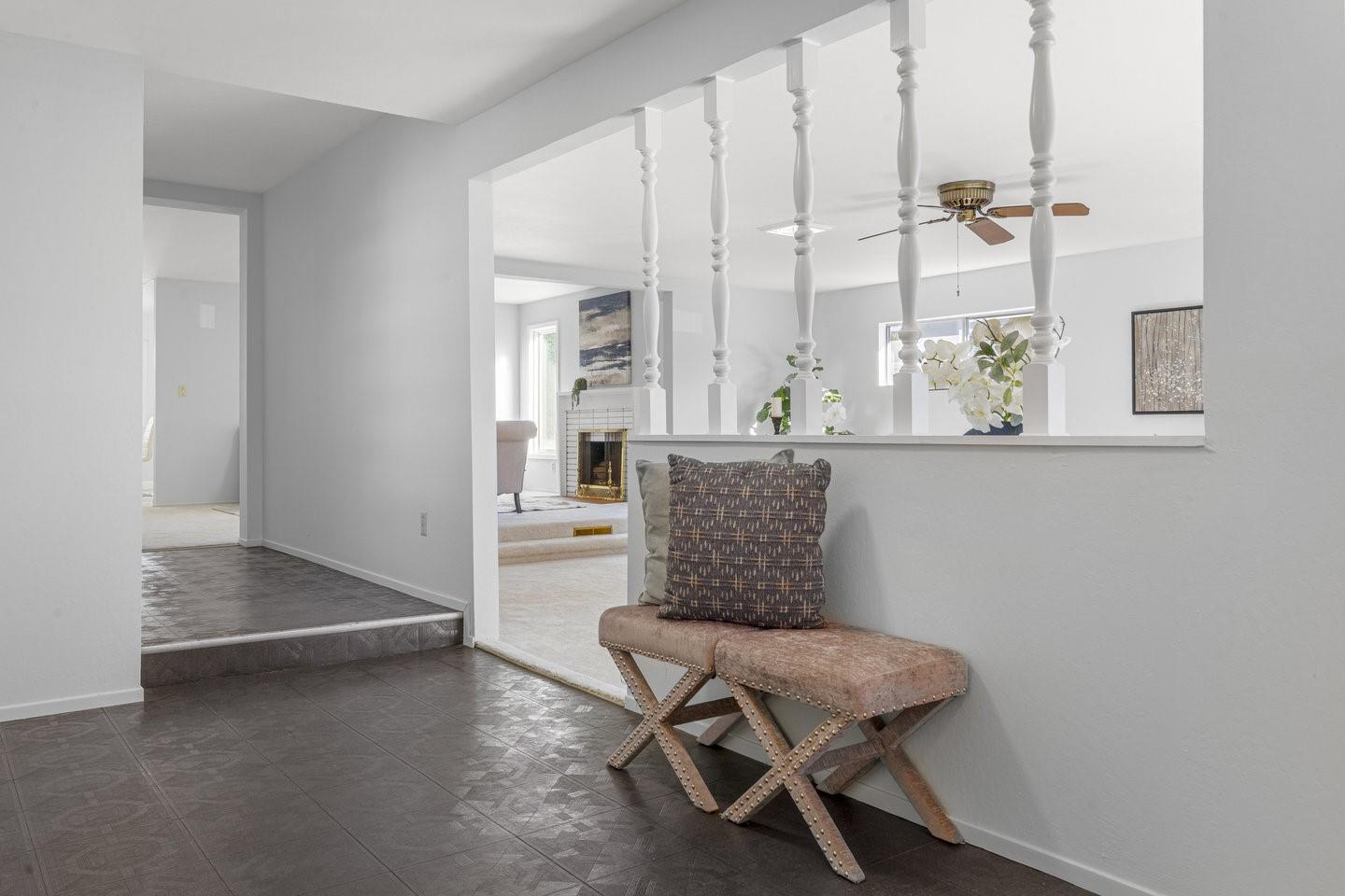 Detail Gallery Image 11 of 54 For 2476 Le Bain Dr, San Jose,  CA 95130 - 4 Beds | 2 Baths