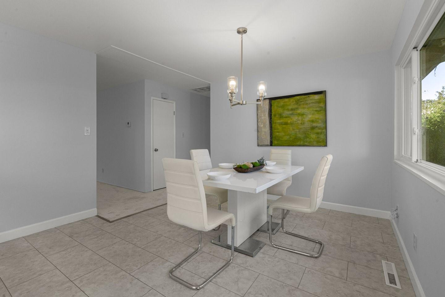 Detail Gallery Image 27 of 54 For 2476 Le Bain Dr, San Jose,  CA 95130 - 4 Beds | 2 Baths