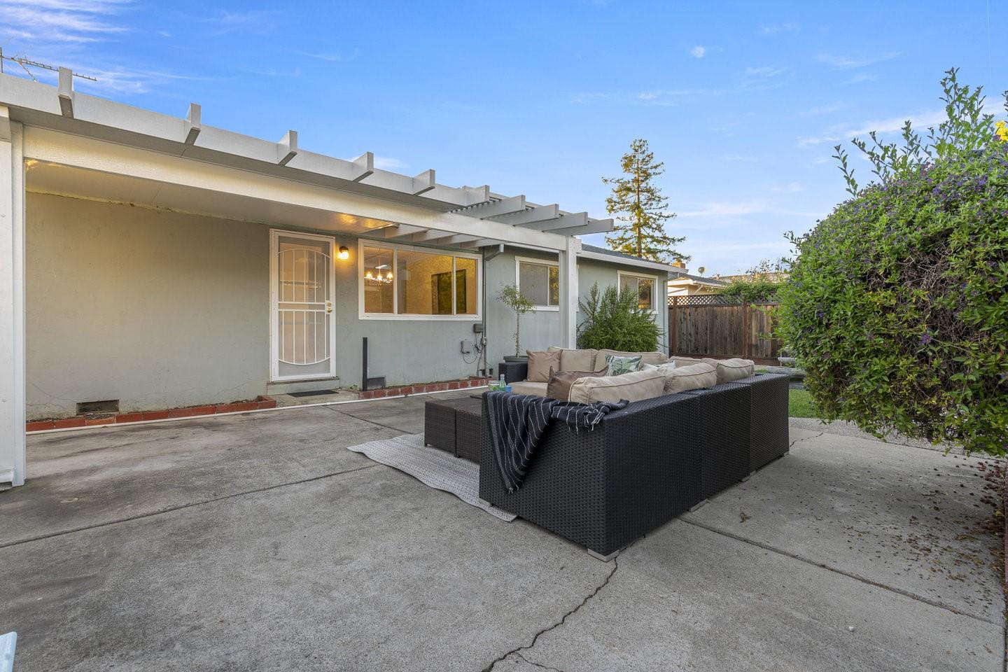 Detail Gallery Image 51 of 54 For 2476 Le Bain Dr, San Jose,  CA 95130 - 4 Beds | 2 Baths