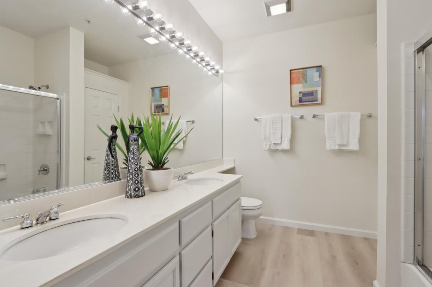Detail Gallery Image 23 of 45 For 2508 Hastings Shore Ln, Redwood City,  CA 94065 - 2 Beds | 2 Baths