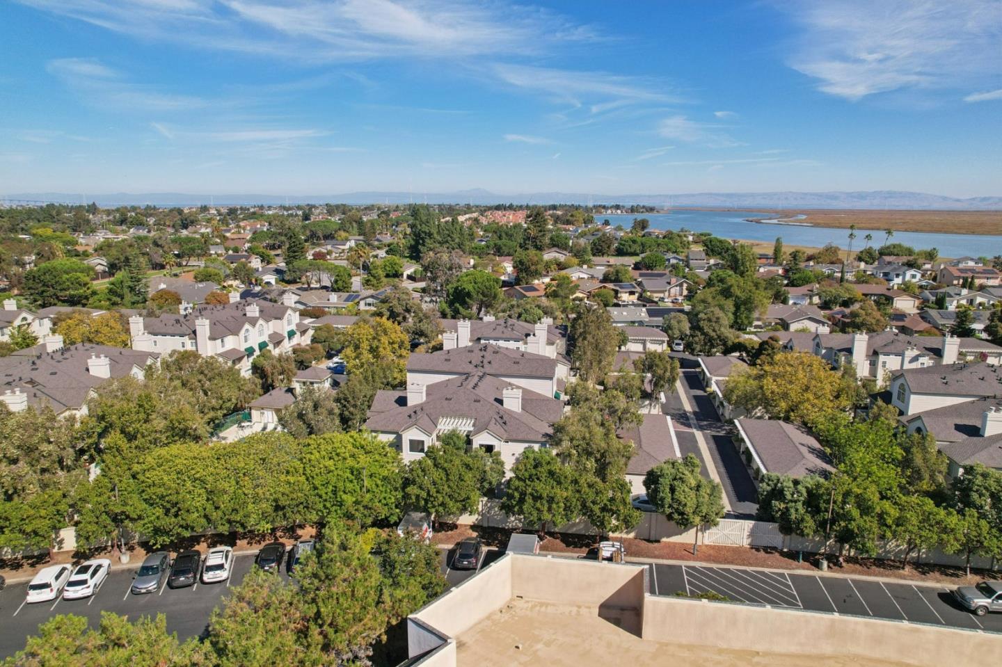 Detail Gallery Image 41 of 45 For 2508 Hastings Shore Ln, Redwood City,  CA 94065 - 2 Beds | 2 Baths