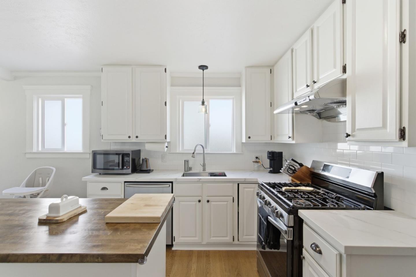 Detail Gallery Image 9 of 28 For 391 Hazel Ave, San Bruno,  CA 94066 - 2 Beds | 1/1 Baths