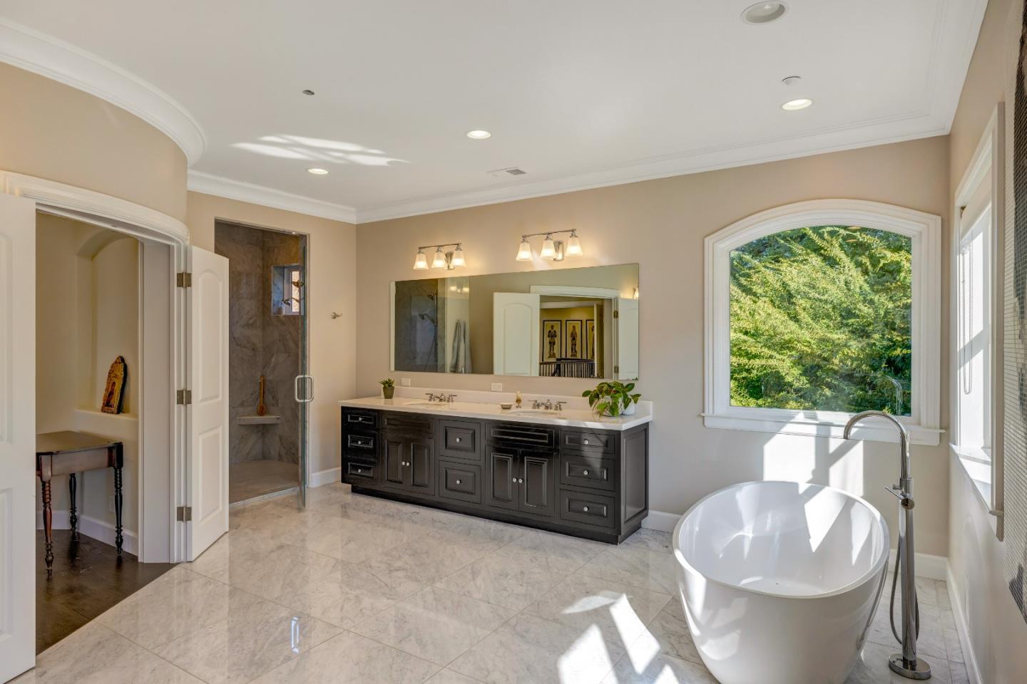 Detail Gallery Image 15 of 29 For 13495 Watsonville Rd, Morgan Hill,  CA 95037 - 5 Beds | 4 Baths