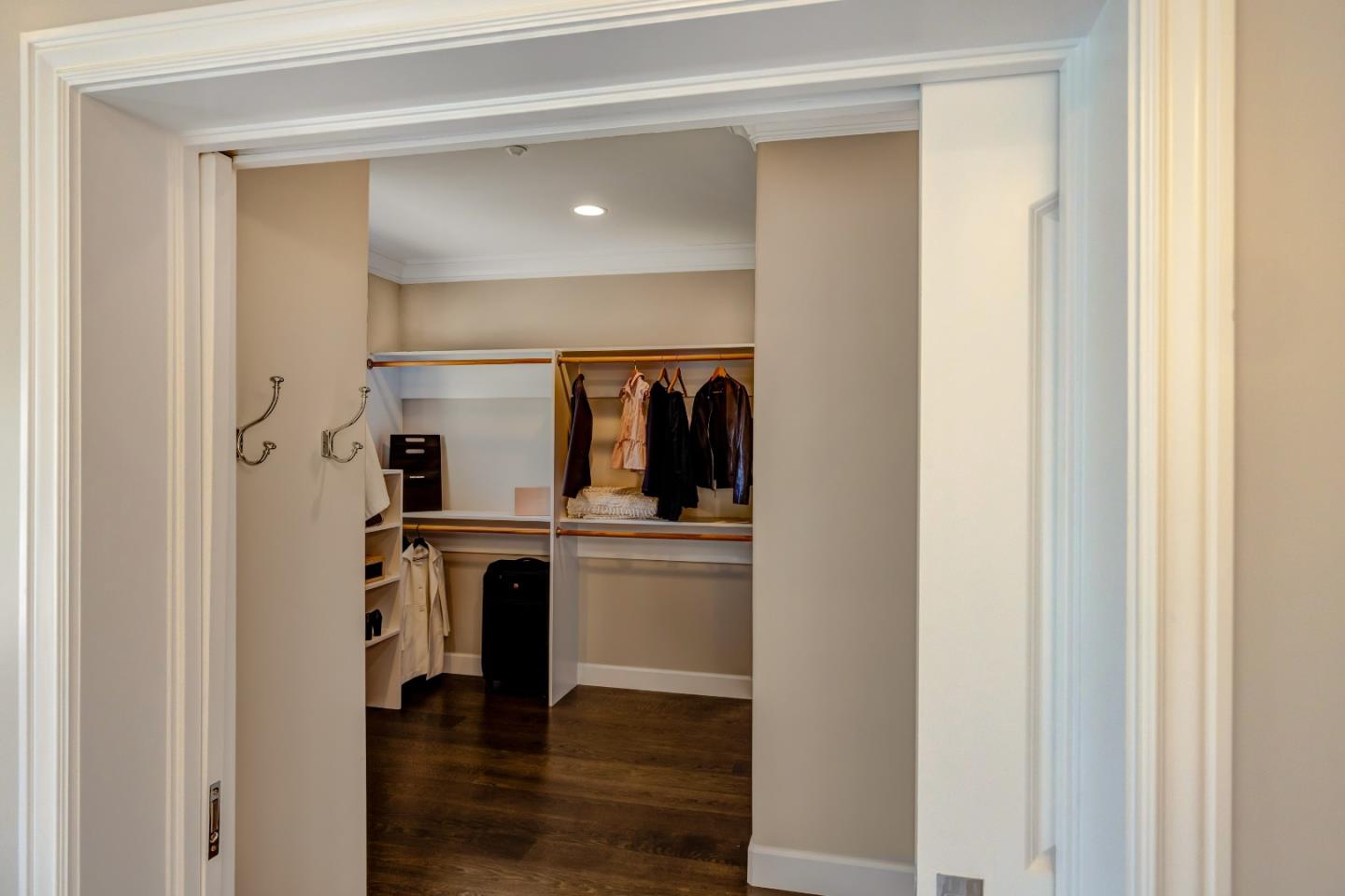 Detail Gallery Image 17 of 29 For 13495 Watsonville Rd, Morgan Hill,  CA 95037 - 5 Beds | 4 Baths