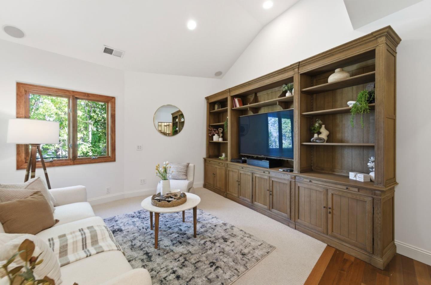 Detail Gallery Image 30 of 63 For 16100 Jasmine Way, Los Gatos,  CA 95032 - 6 Beds | 5 Baths