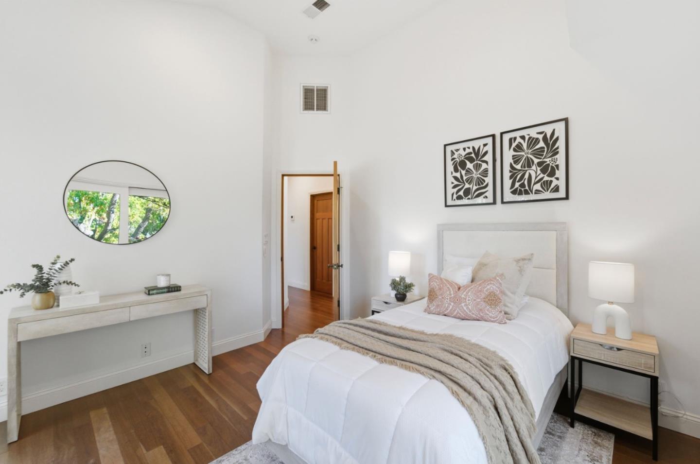 Detail Gallery Image 34 of 63 For 16100 Jasmine Way, Los Gatos,  CA 95032 - 6 Beds | 5 Baths