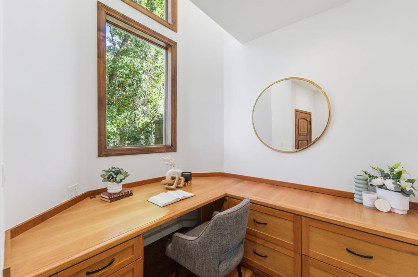 Detail Gallery Image 41 of 63 For 16100 Jasmine Way, Los Gatos,  CA 95032 - 6 Beds | 5 Baths