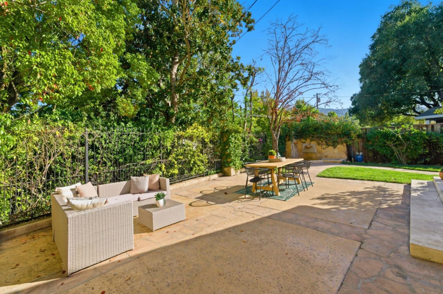 Detail Gallery Image 47 of 63 For 16100 Jasmine Way, Los Gatos,  CA 95032 - 6 Beds | 5 Baths