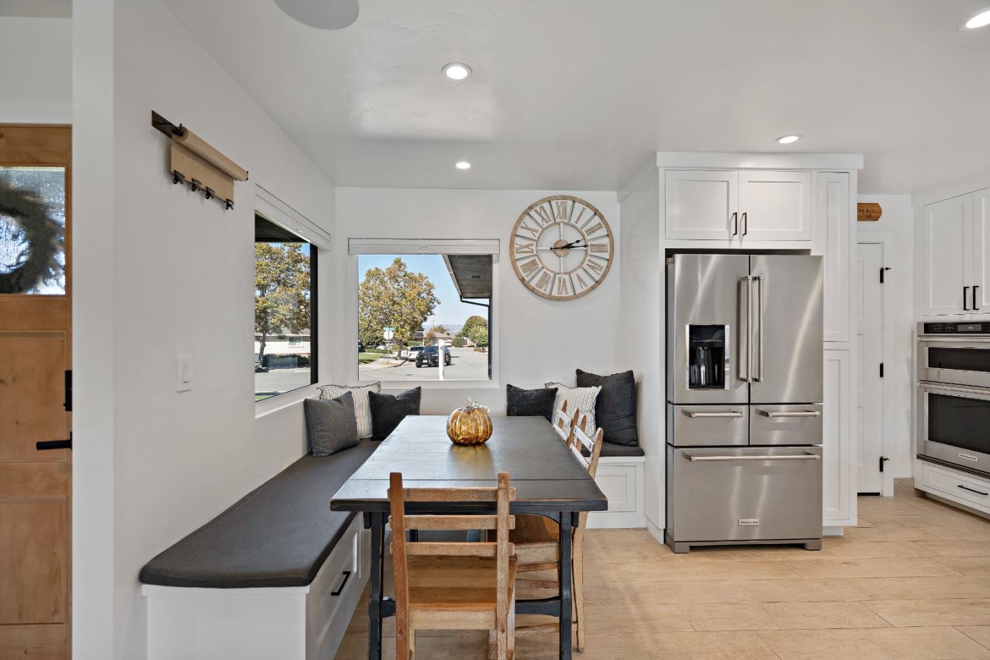 Detail Gallery Image 20 of 68 For 1231 Westward Dr, Hollister,  CA 95023 - 3 Beds | 2 Baths