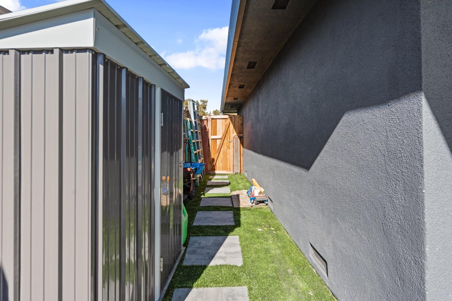 Detail Gallery Image 55 of 68 For 1231 Westward Dr, Hollister,  CA 95023 - 3 Beds | 2 Baths