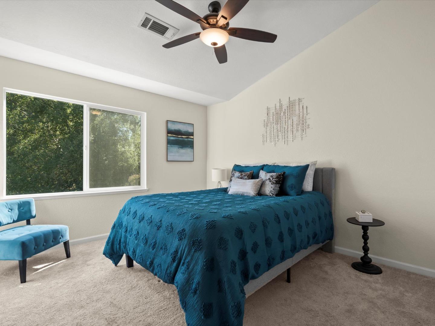 Detail Gallery Image 7 of 18 For 6901 Rodling Dr #D,  San Jose,  CA 95138 - 3 Beds | 2 Baths