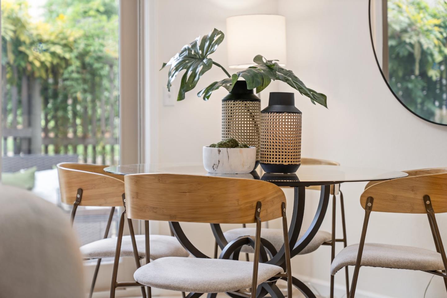 Detail Gallery Image 15 of 72 For 10107 Lamplighter Sq, Cupertino,  CA 95014 - 3 Beds | 2/1 Baths