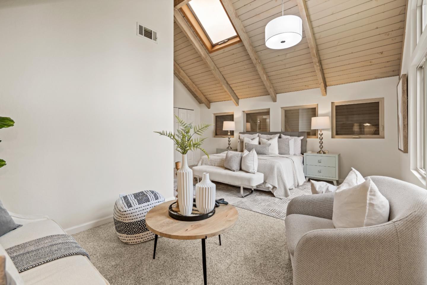 Detail Gallery Image 37 of 72 For 10107 Lamplighter Sq, Cupertino,  CA 95014 - 3 Beds | 2/1 Baths