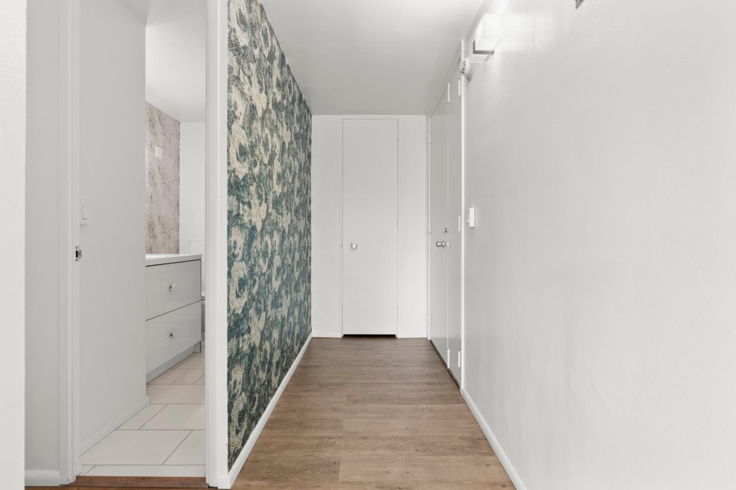 Detail Gallery Image 4 of 34 For 101 Alma St #503,  Palo Alto,  CA 94301 - 2 Beds | 2 Baths