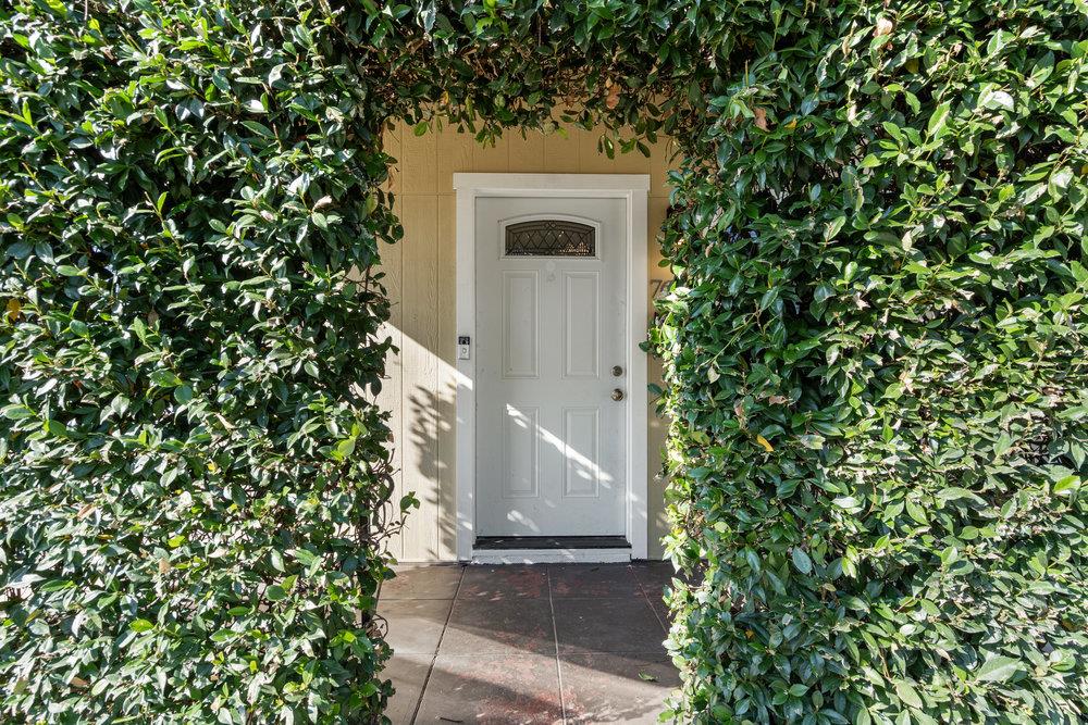 Detail Gallery Image 3 of 44 For 7621 Forest St, Gilroy,  CA 95020 - 4 Beds | 3 Baths