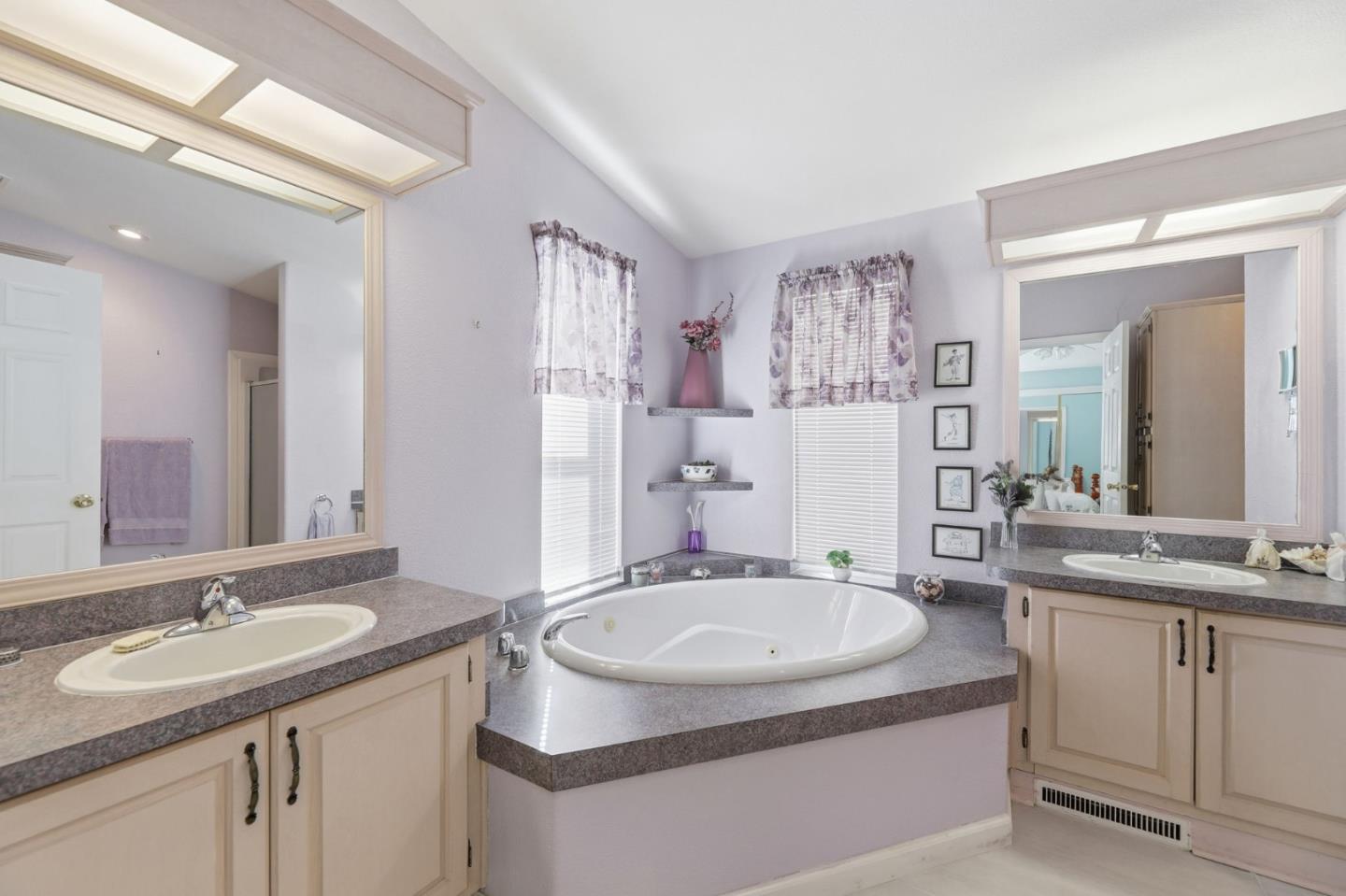 Detail Gallery Image 22 of 32 For 1111 Morse Ave #74,  Sunnyvale,  CA 94089 - 3 Beds | 2 Baths