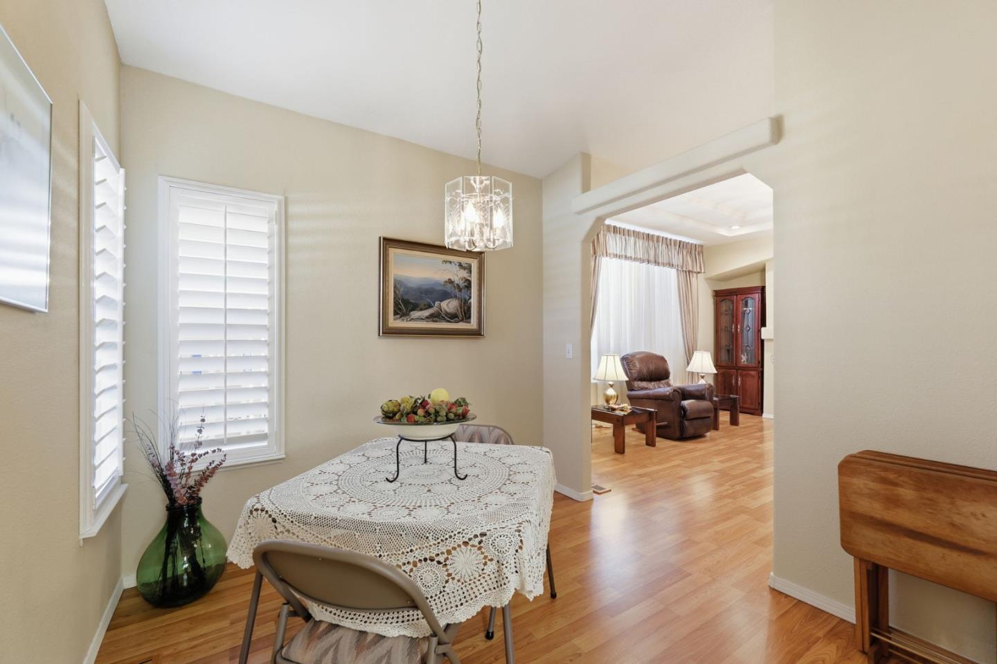 Detail Gallery Image 9 of 32 For 1111 Morse Ave #74,  Sunnyvale,  CA 94089 - 3 Beds | 2 Baths