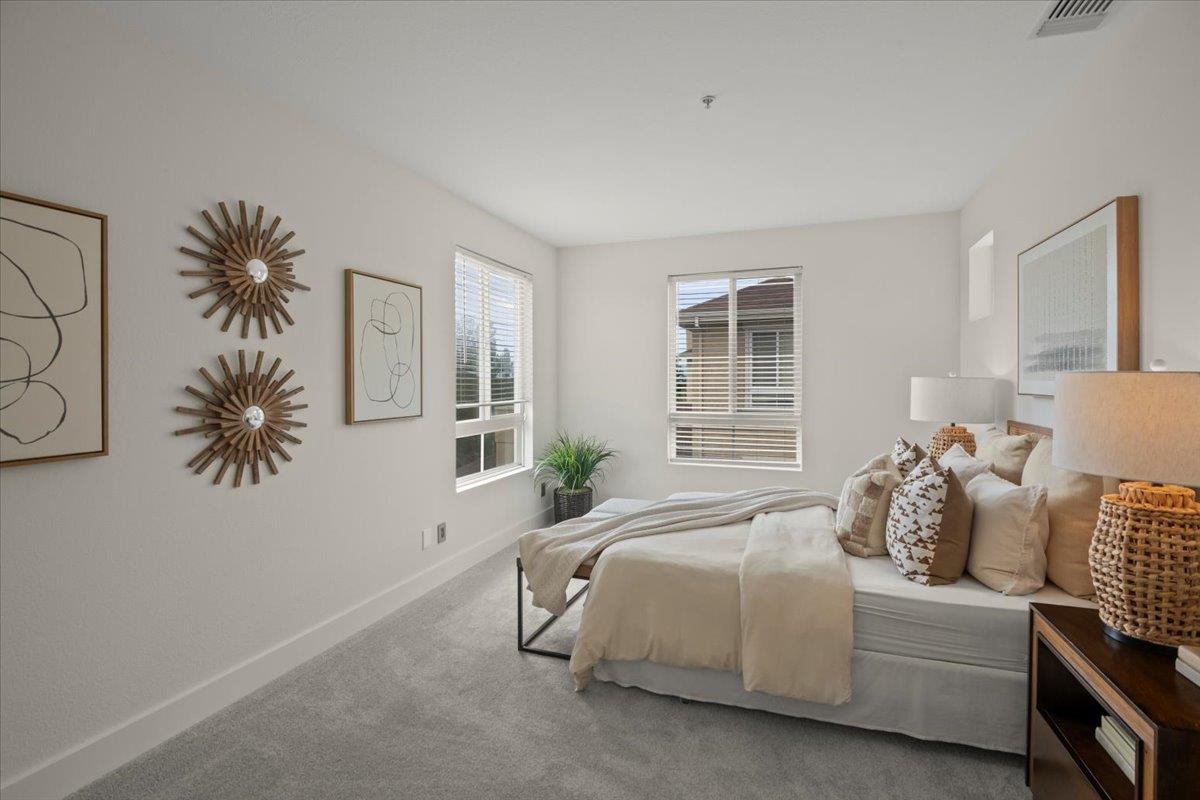 Detail Gallery Image 18 of 23 For 586 Marble Arch Ave, San Jose,  CA 95136 - 3 Beds | 3 Baths