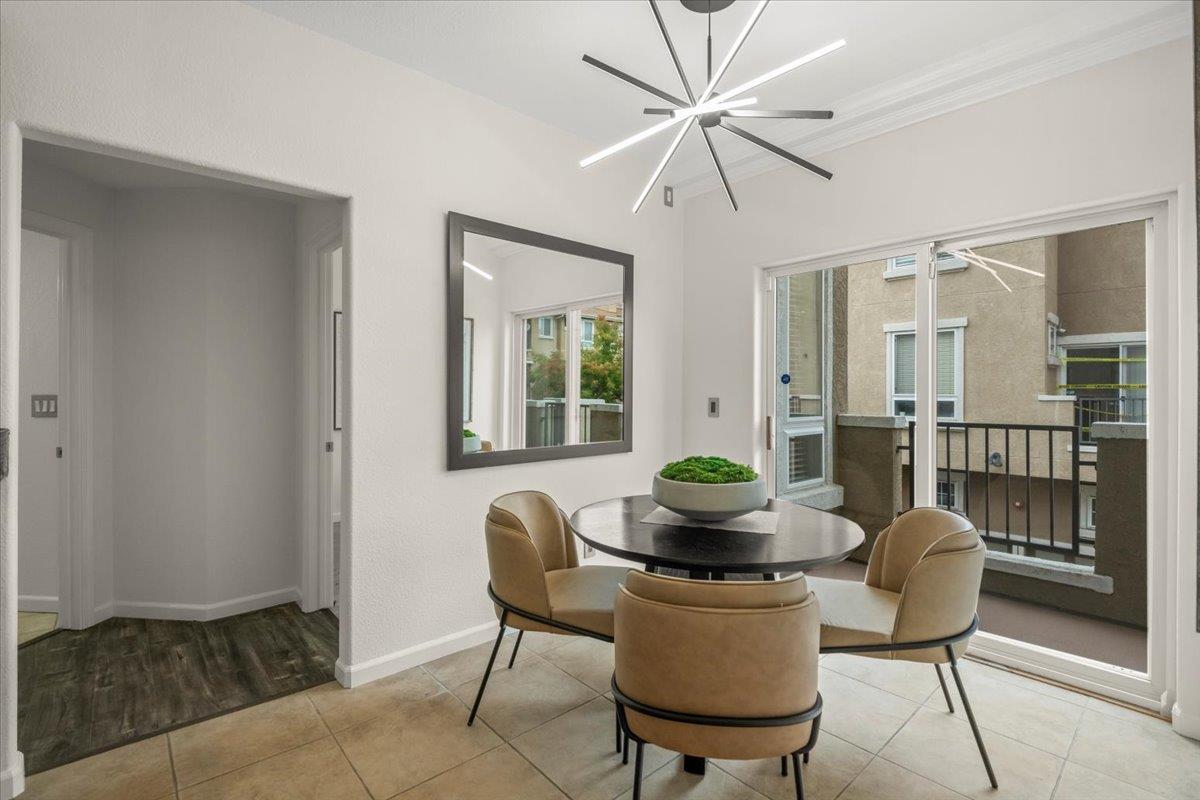 Detail Gallery Image 6 of 23 For 586 Marble Arch Ave, San Jose,  CA 95136 - 3 Beds | 3 Baths