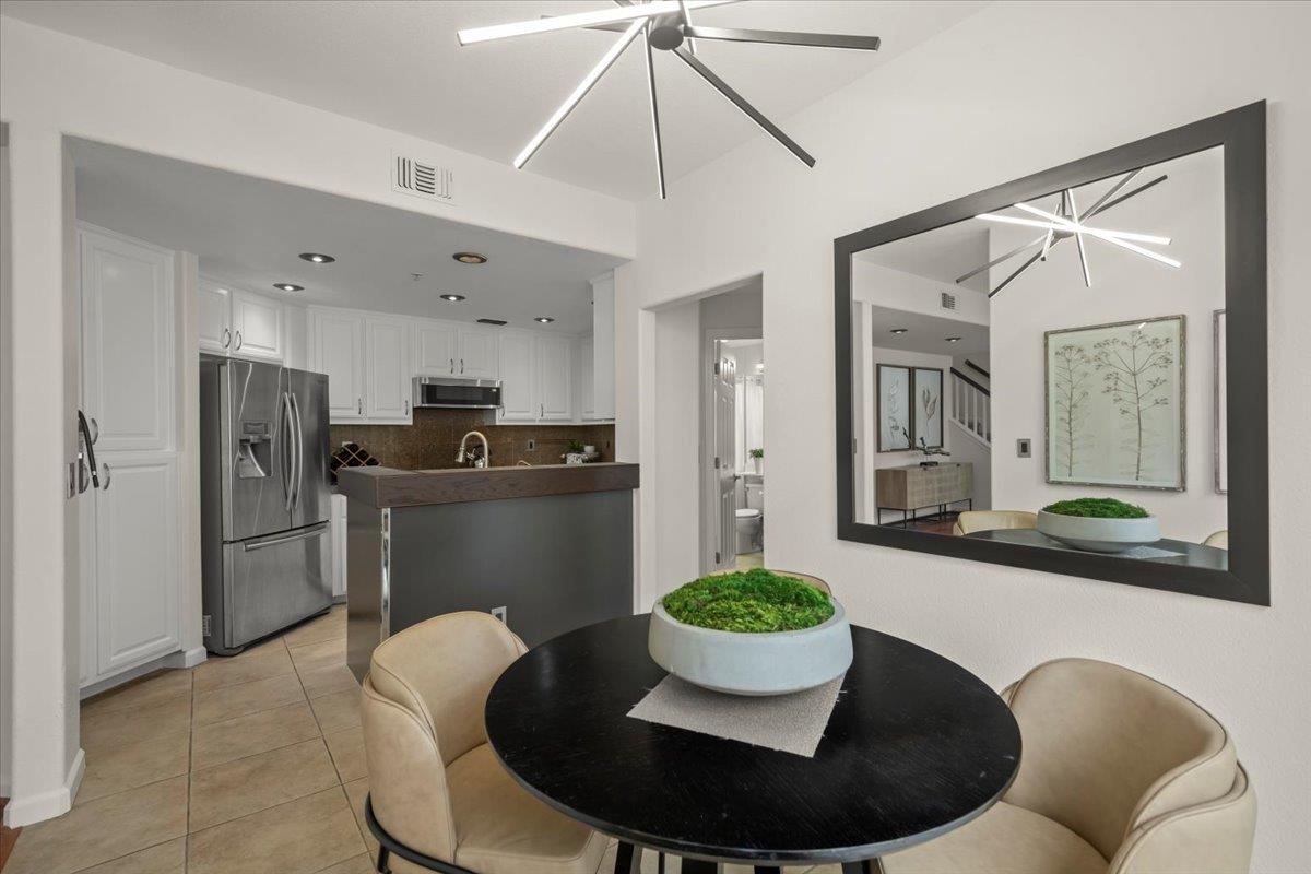 Detail Gallery Image 7 of 23 For 586 Marble Arch Ave, San Jose,  CA 95136 - 3 Beds | 3 Baths