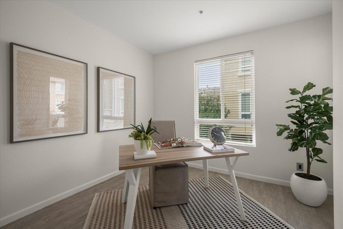 Detail Gallery Image 9 of 23 For 586 Marble Arch Ave, San Jose,  CA 95136 - 3 Beds | 3 Baths