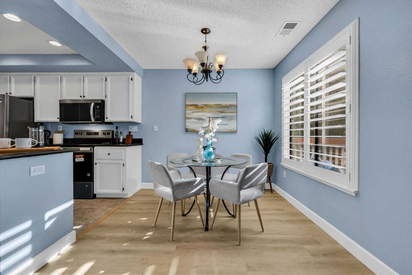 Detail Gallery Image 14 of 45 For 38784 Huntington Cir, Fremont,  CA 94536 - 2 Beds | 2 Baths