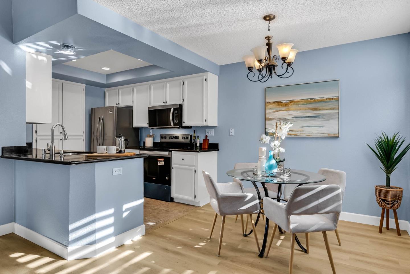 Detail Gallery Image 16 of 45 For 38784 Huntington Cir, Fremont,  CA 94536 - 2 Beds | 2 Baths