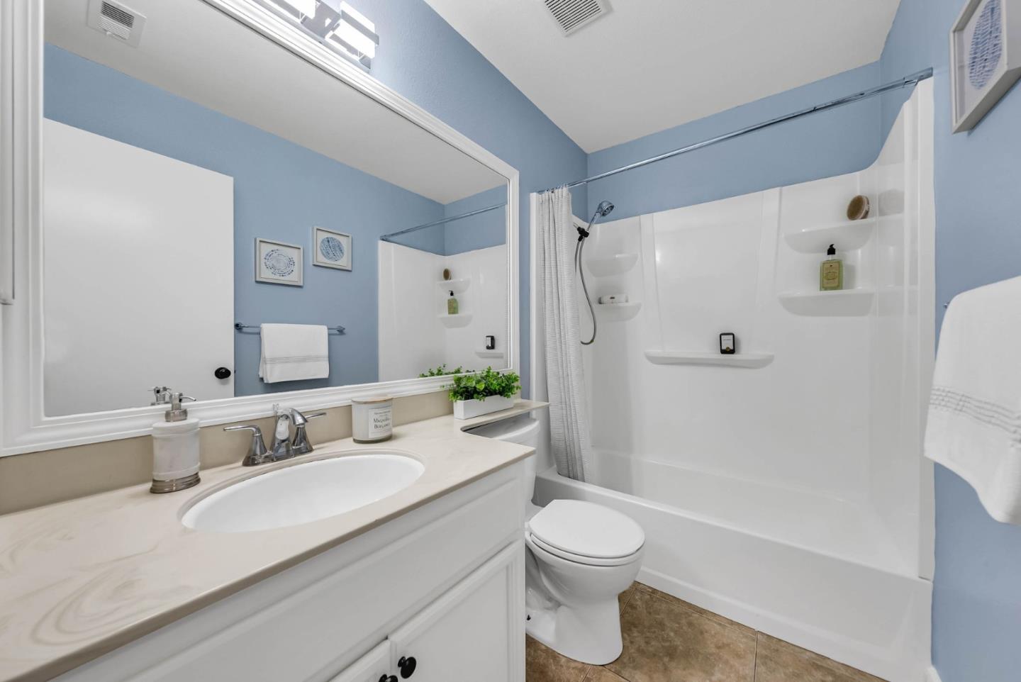 Detail Gallery Image 25 of 45 For 38784 Huntington Cir, Fremont,  CA 94536 - 2 Beds | 2 Baths