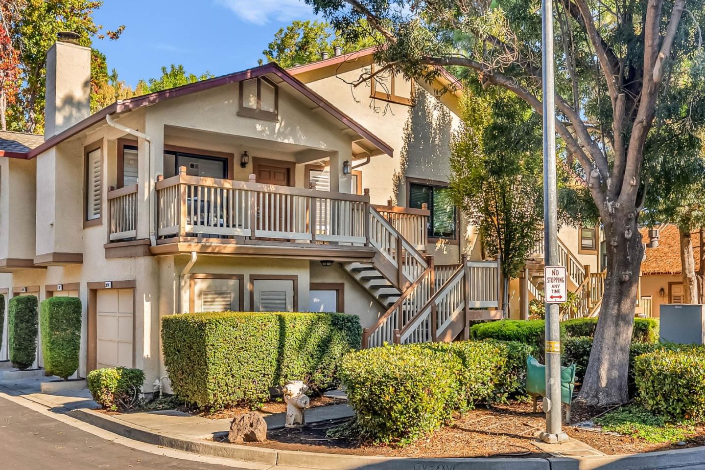 Detail Gallery Image 4 of 45 For 38784 Huntington Cir, Fremont,  CA 94536 - 2 Beds | 2 Baths