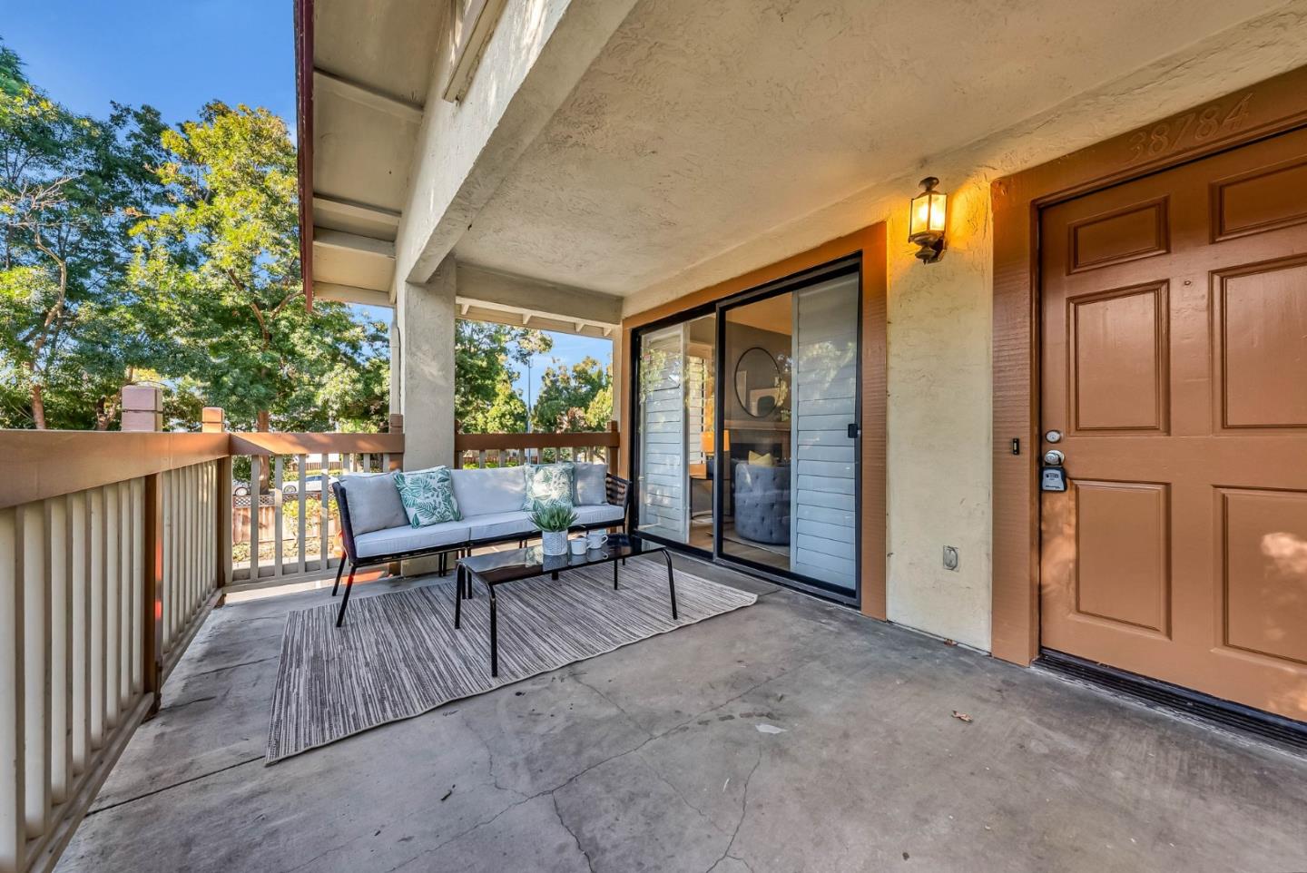 Detail Gallery Image 6 of 45 For 38784 Huntington Cir, Fremont,  CA 94536 - 2 Beds | 2 Baths