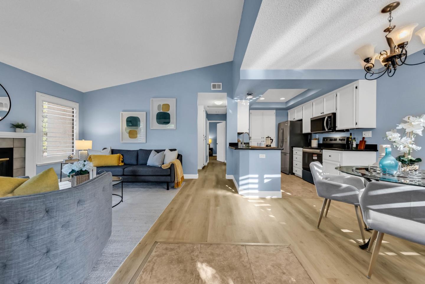 Detail Gallery Image 9 of 45 For 38784 Huntington Cir, Fremont,  CA 94536 - 2 Beds | 2 Baths