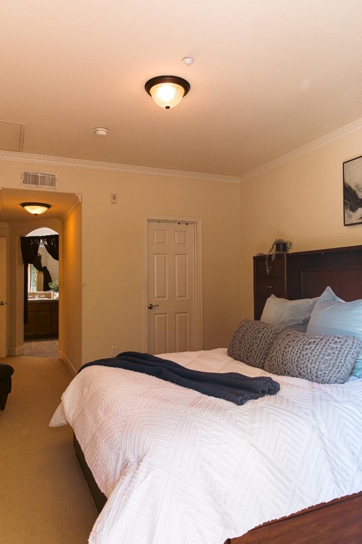 Detail Gallery Image 18 of 50 For 1836 Camino Leonor, San Jose,  CA 95131 - 2 Beds | 2/1 Baths
